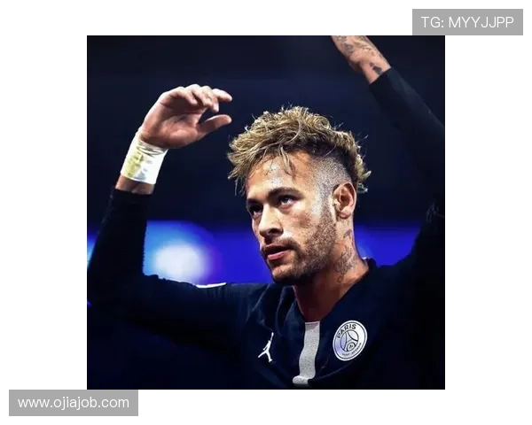 内马尔厕所不关门的趣事让我大开眼界，原来他一直都是这样的人